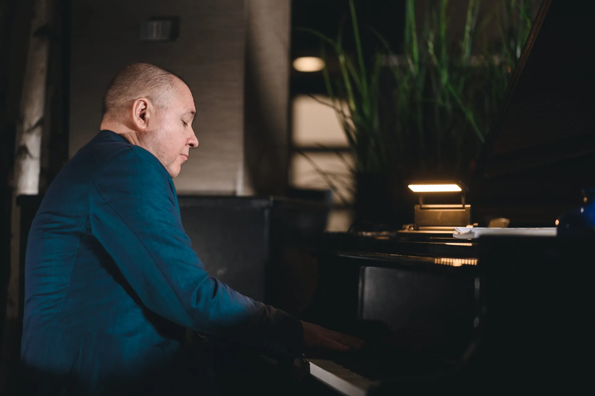 Image for the pianist for hire in Calgary